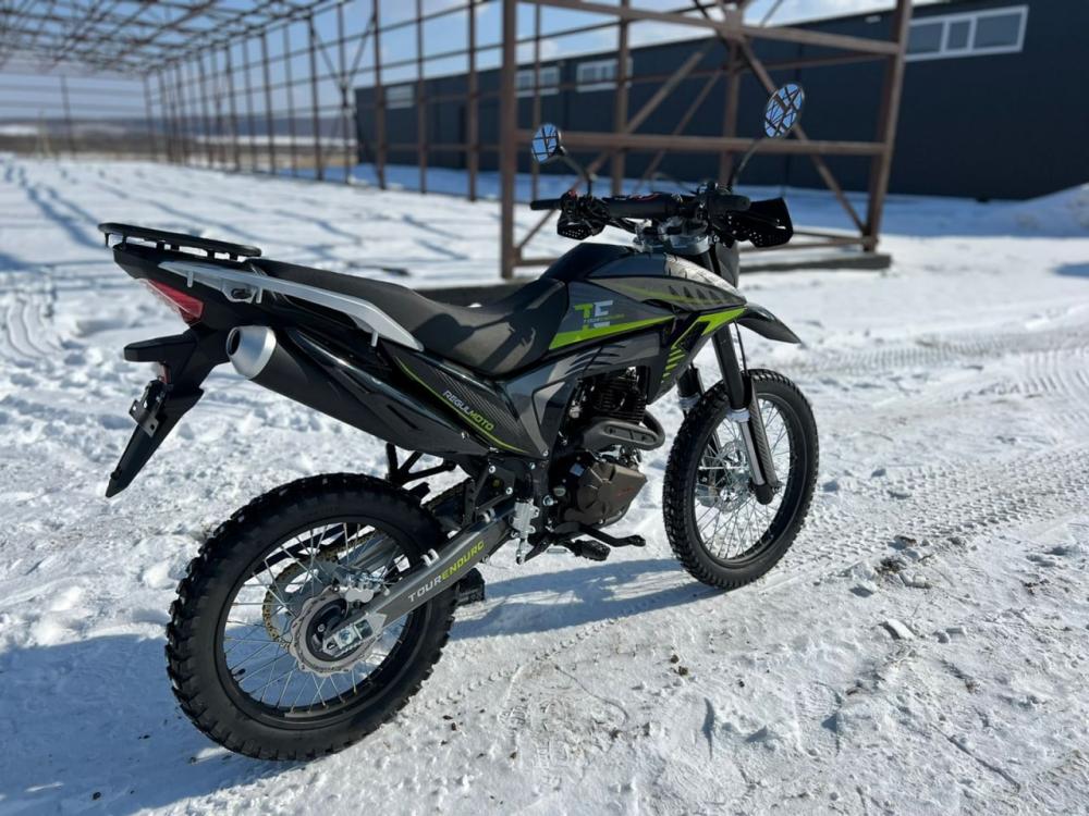 Tour enduro 300. Мотоцикл Regulmoto te (Tour Enduro) PR. Regulmoto 300 Enduro. Regulmoto 250 Enduro. Мотоцикл Regulmoto te (Tour Enduro) PR, 6 скоростей.